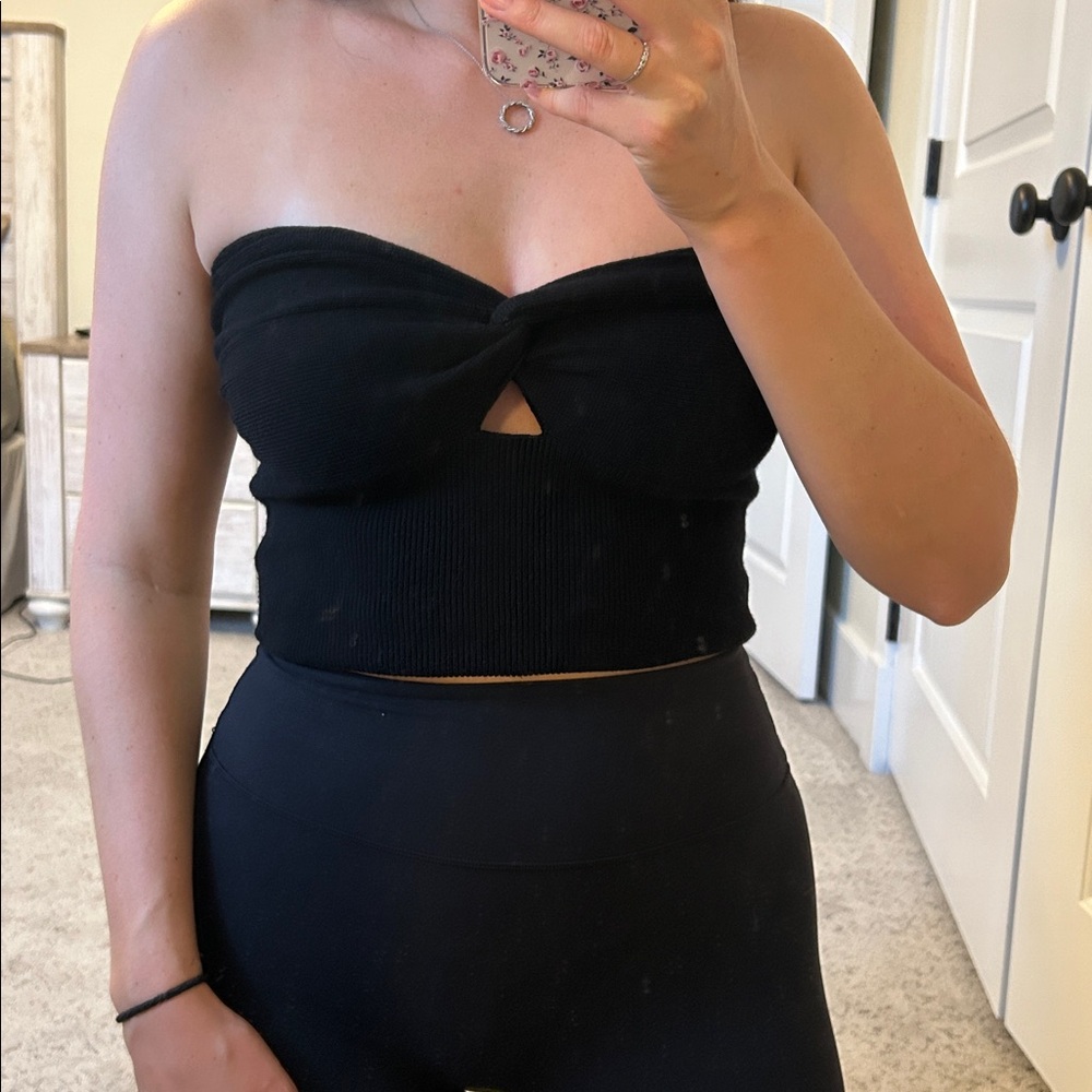Black Strapless Twist Top